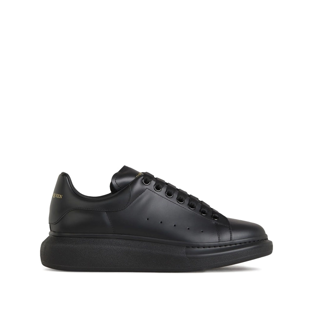 Alexander Mcqueen Sneakers - Black | 1bda55617958e16a9823af6d02c3ebd9a2ae7858