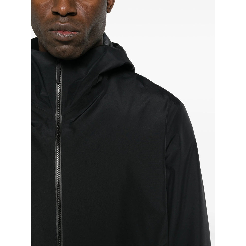 Veilance Outerwears - Black | fab32109083c34676c0cb9ab26eea47a65b4cd40