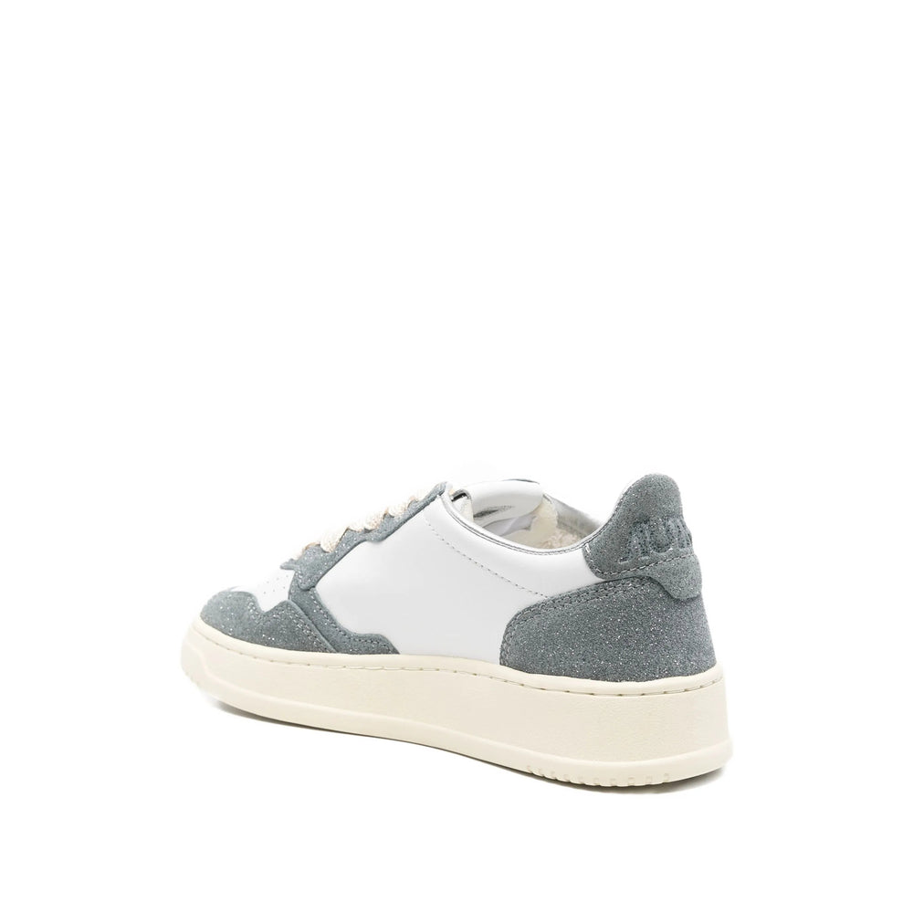 Autry Sneakers - White | dc2d46fb9b466dc6051fcd8b1ae49259d77b9aa1
