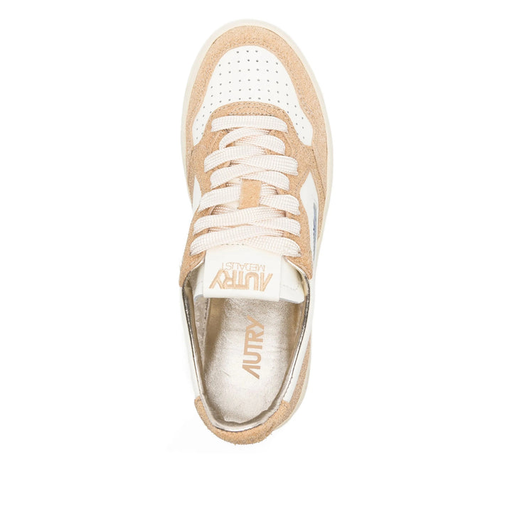 Autry Sneakers - Neutral | ae64c6347cbb28398792641b2d651ba6c62af63b