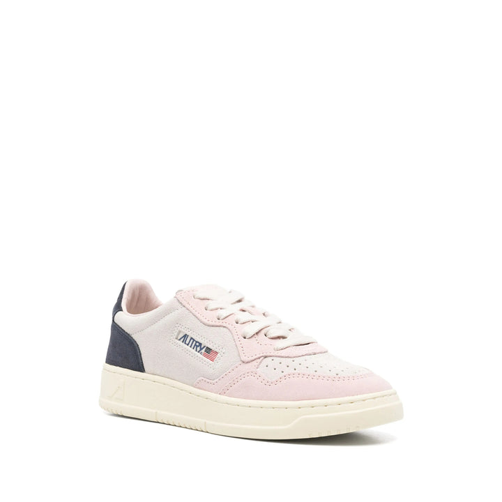 Autry Sneakers - Neutral, Pink | 39dea30175fd09ff8875bc208afe286f416c97d7