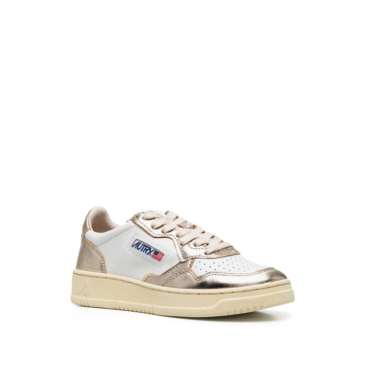 Autry Sneakers - White, Gold | 1818d6ea168ce5a53c647144277630385c41eb91
