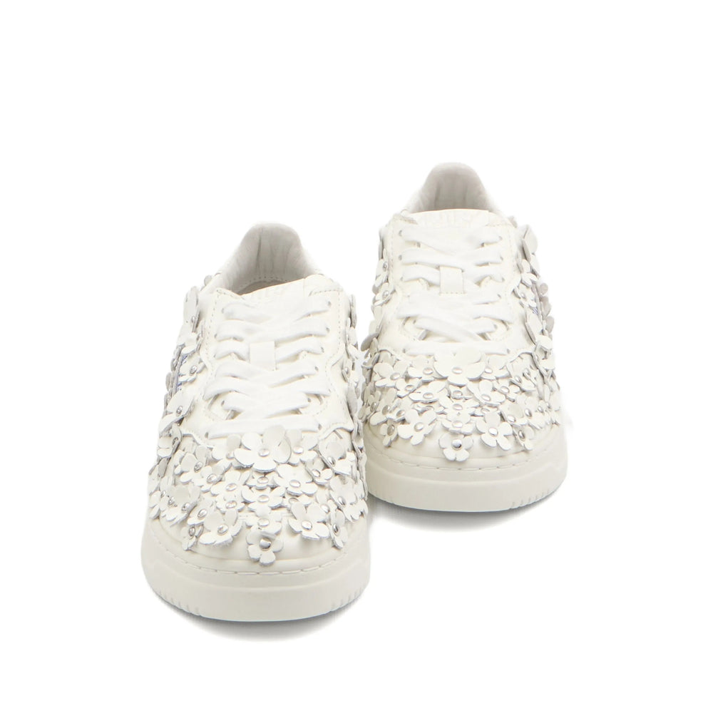 Autry Sneakers - White | 7d554eeedd7e1f617a5a6c6e919d84fe567b4d29