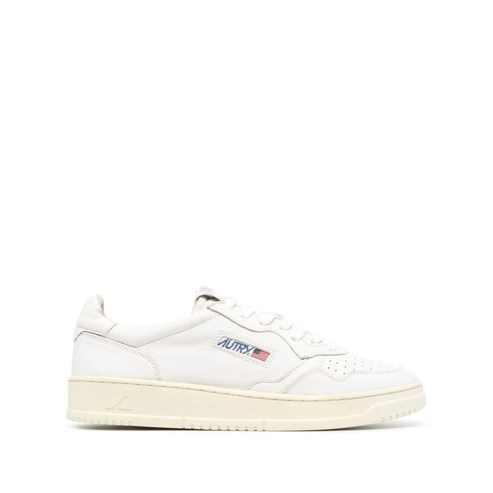 Autry Sneakers - White | 293deff4f6be02b21318787985845e759adb710d