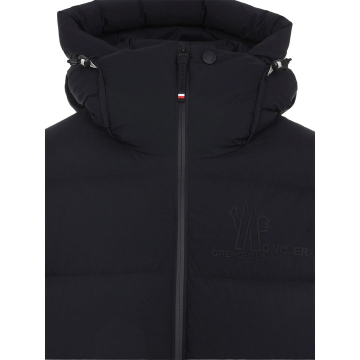 Moncler Grenoble Outerwears - Black | 3bd13fe9d4d9e9f2fa4909ab8a38f0d27361c6bc