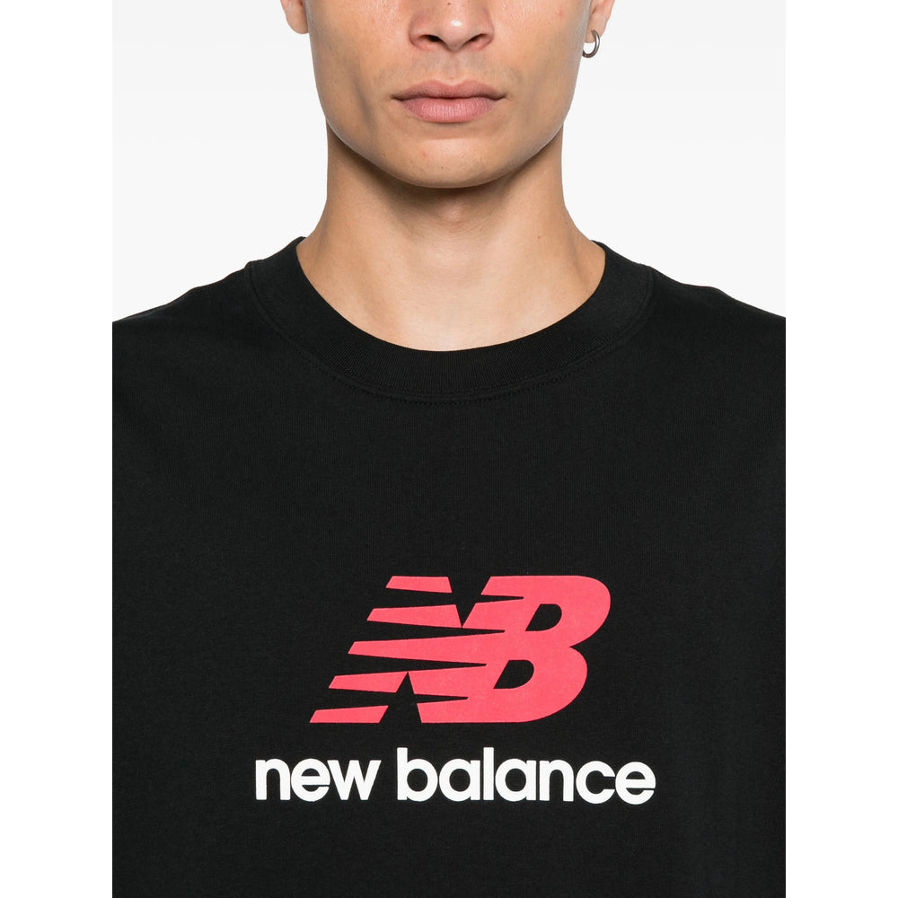 New Balance T Shirts - Black | 2a024642df66e4f373629f6ec984568c5846a133