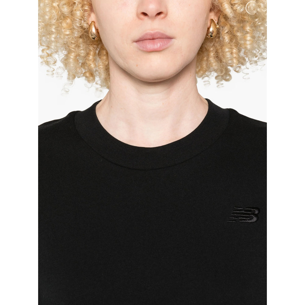 New Balance T Shirts - Black | deec5680551e515d509c94259d8ccb3cee690494