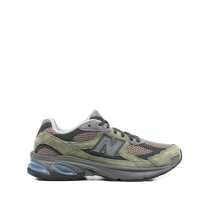 New Balance Sneakers - Green, Brown | b0e1e9a8a116638c7140555ffc92f0a4c39adb7e