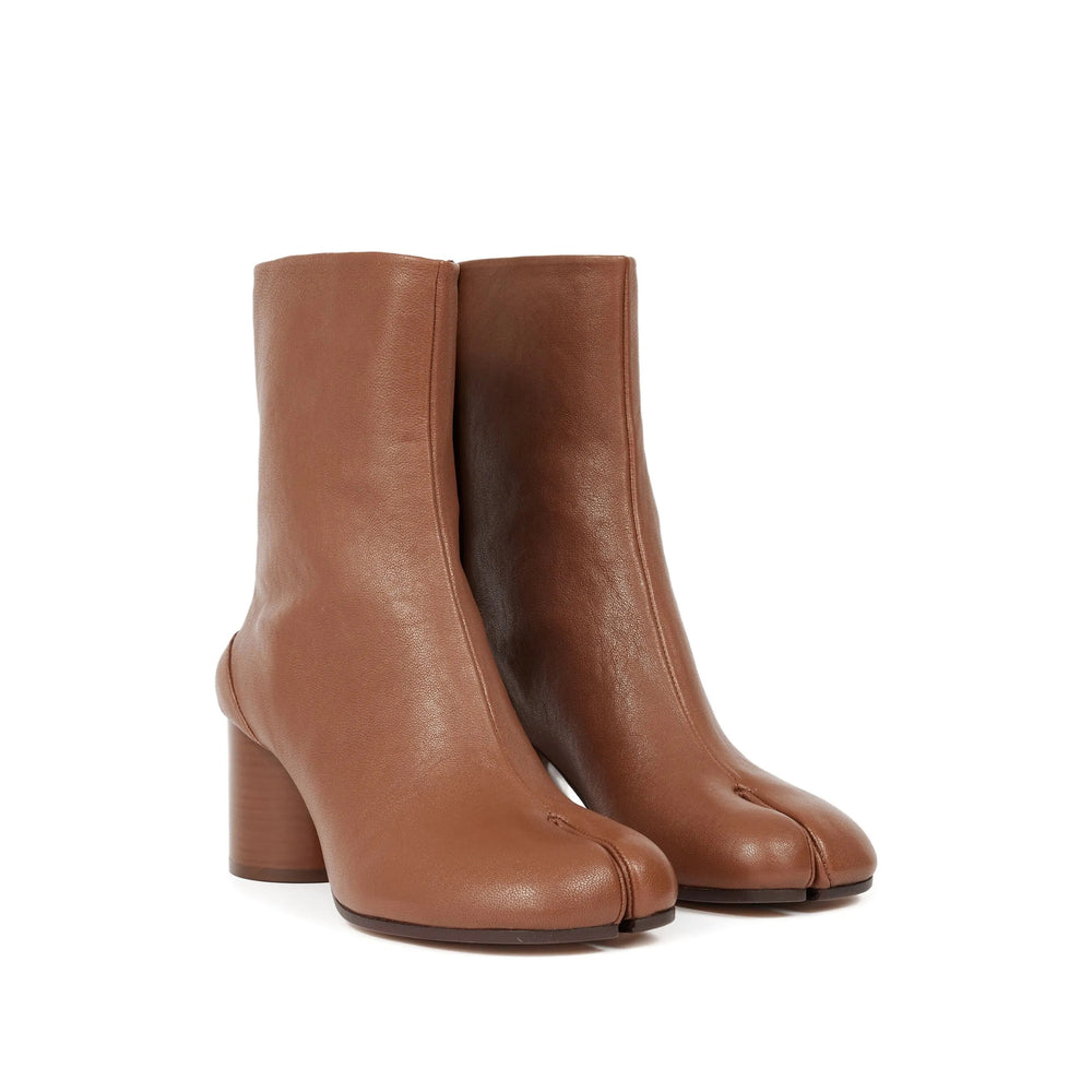 Maison Margiela Shoes - Brown | 99a191cc88f1b0d3c2b43bfff03973fbb0f2153b
