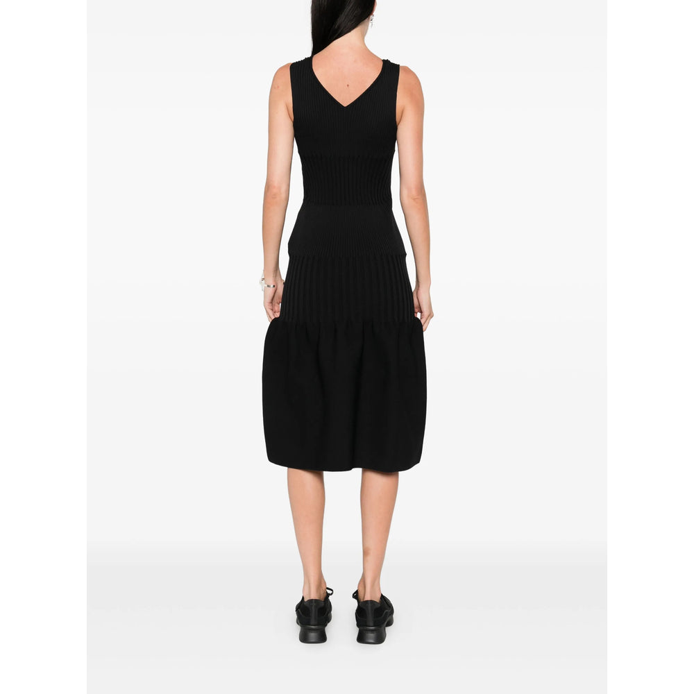 Cfcl Dresses - Black | bdf517ad56be8a98646f68a5302fcb0dcbc6f498