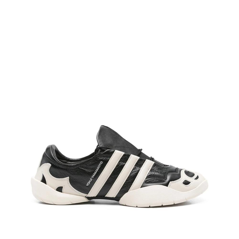 Y-3 Sneakers - Black, White | 5bb0da81bb48eaccf01d54c4fe9786acd03d01c1