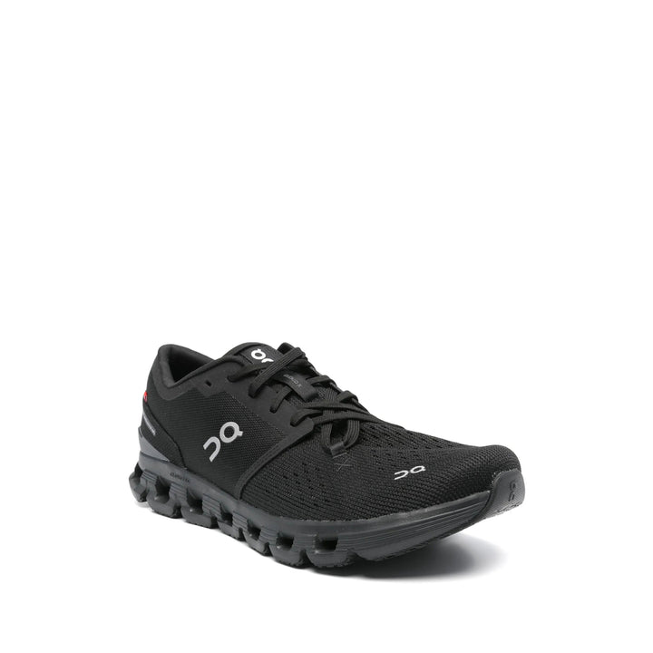On Running Sneakers - Black | e712c89f6ad2f9d92fb245bbf42154fac8896921