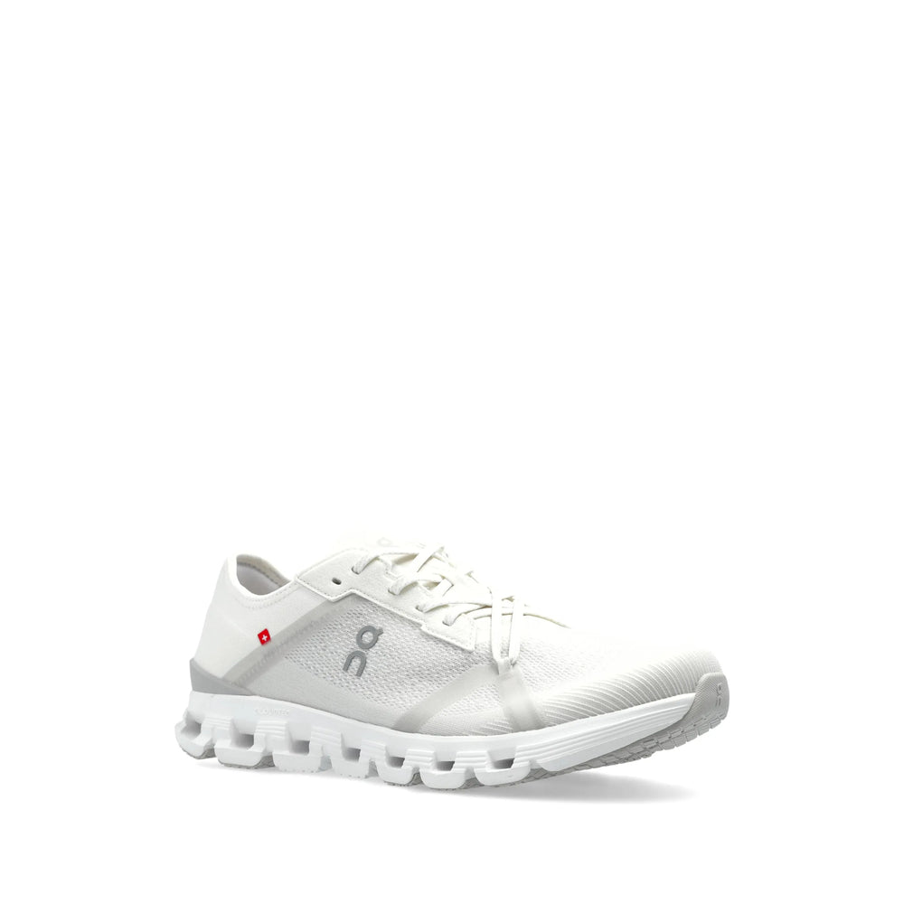 On Running Sneakers - White | 73b939a784e4c773d8580d04cb5badb0b7a110ba