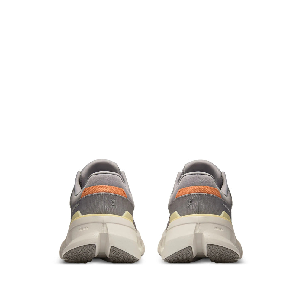 On Running Sneakers - Gray | f9b8fbee095a1f03caf3b8b9e7e4de48514b67d5