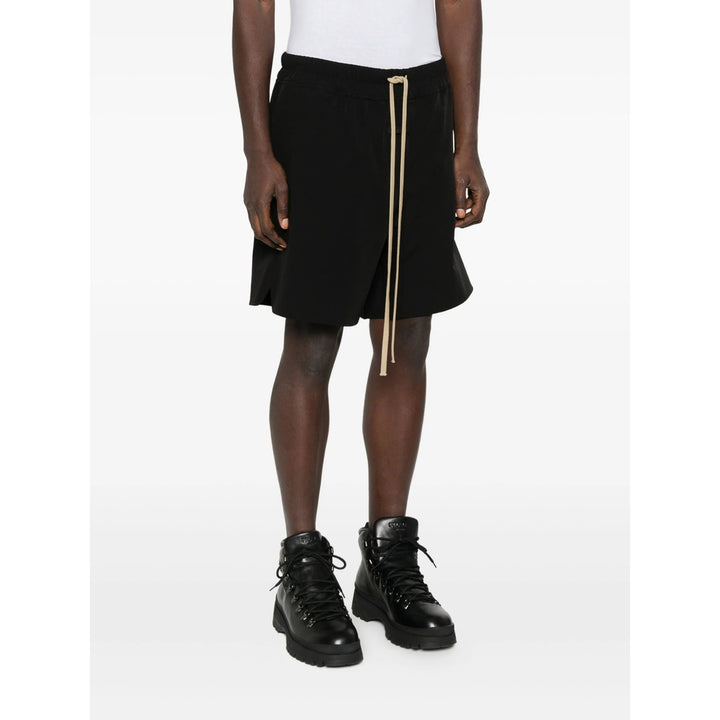 Fear Of God Shorts - Black | 624527d9d51481d0aa0bf78ed930e67cf45de4d0