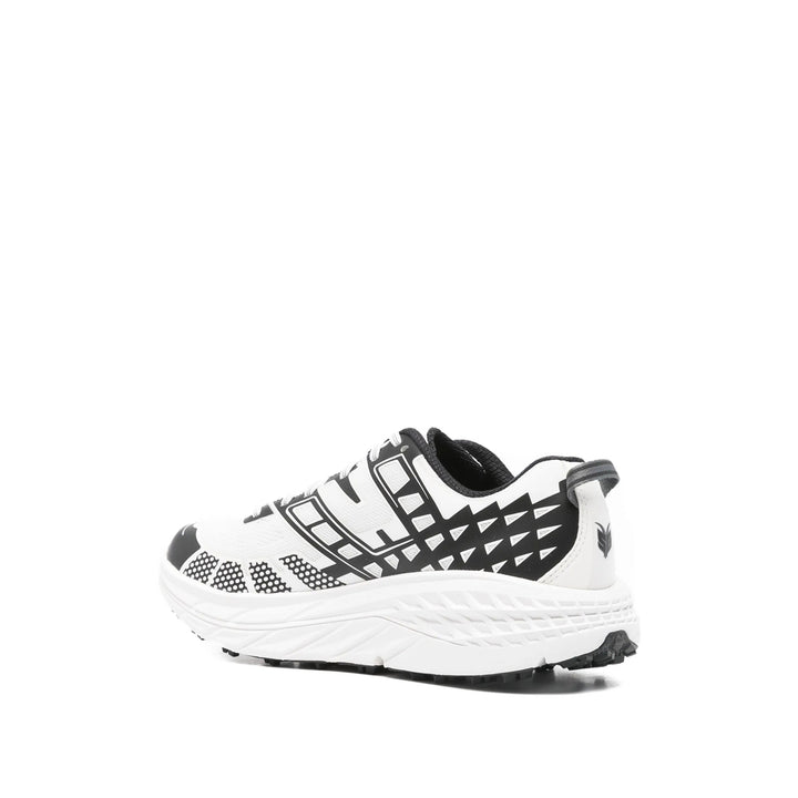 Hoka Sneakers - White, Black | abadfea751097511dacf101ce44e31c56c18004b