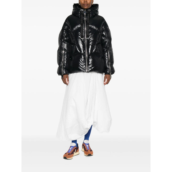 Khrisjoy Outerwears - Black | 5ab20e0c33662acf205eb2587bf427a34cdb60a3