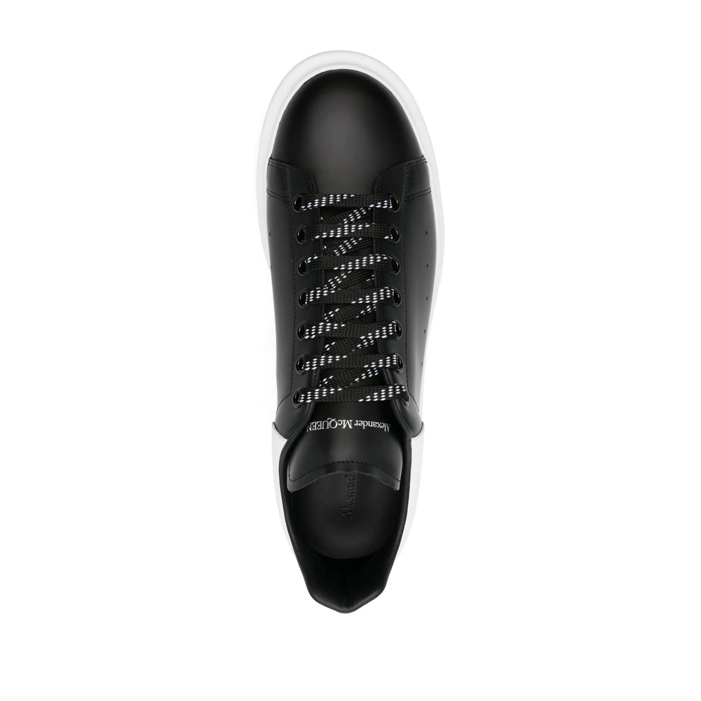 Alexander Mcqueen Sneakers - Black | e0aa9d3aa4fe9743a496c6c9ebc847c027bd195b
