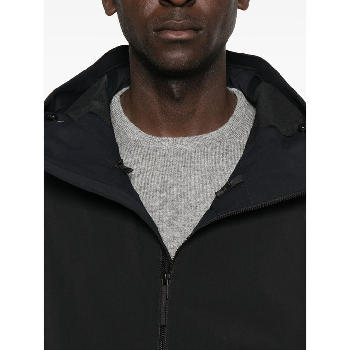 Veilance Outerwears - Black | 575c0700455d8c7cc1adaa8af885f5e0d8458436