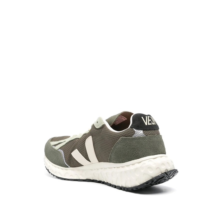 Veja Sneakers - Green | 246b3b6f36dc98f987710939ff35aa20e94311de