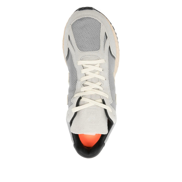 Veja Sneakers - Gray | c65513b50779575d0a95a1e77f4fdcbaf10e7077