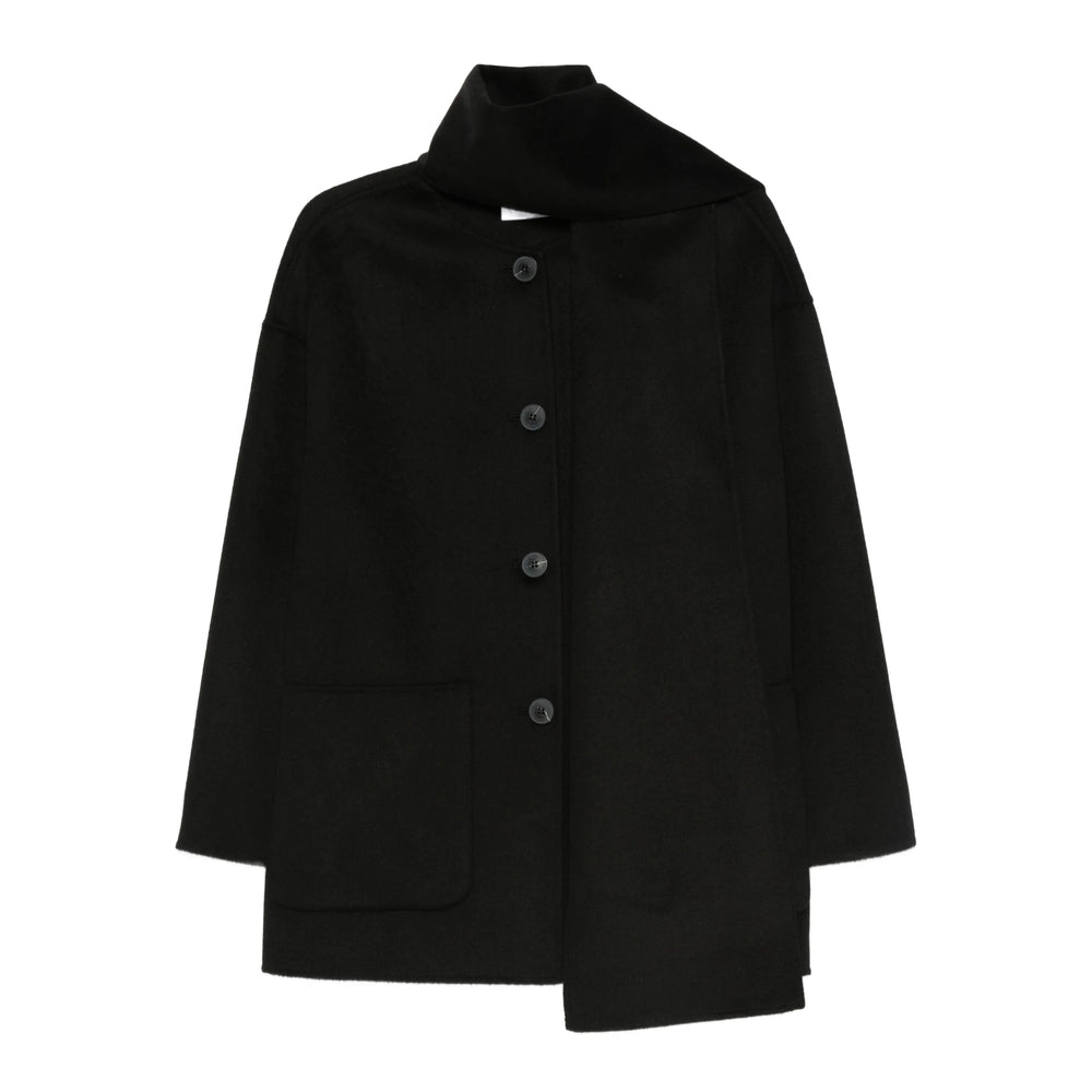 The Dynamis Studio Coats - Black | 90476bdffaabe09b205c28d8910a04a0b8d205c0