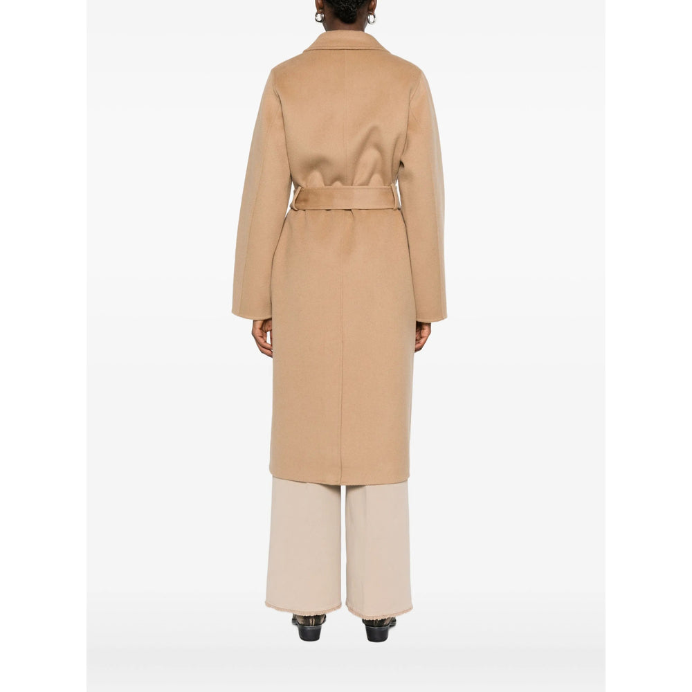 The Dynamis Studio Coats - Neutral | 6ff2f3de6b8c0ed03251a866c19ce9295e3f69a3