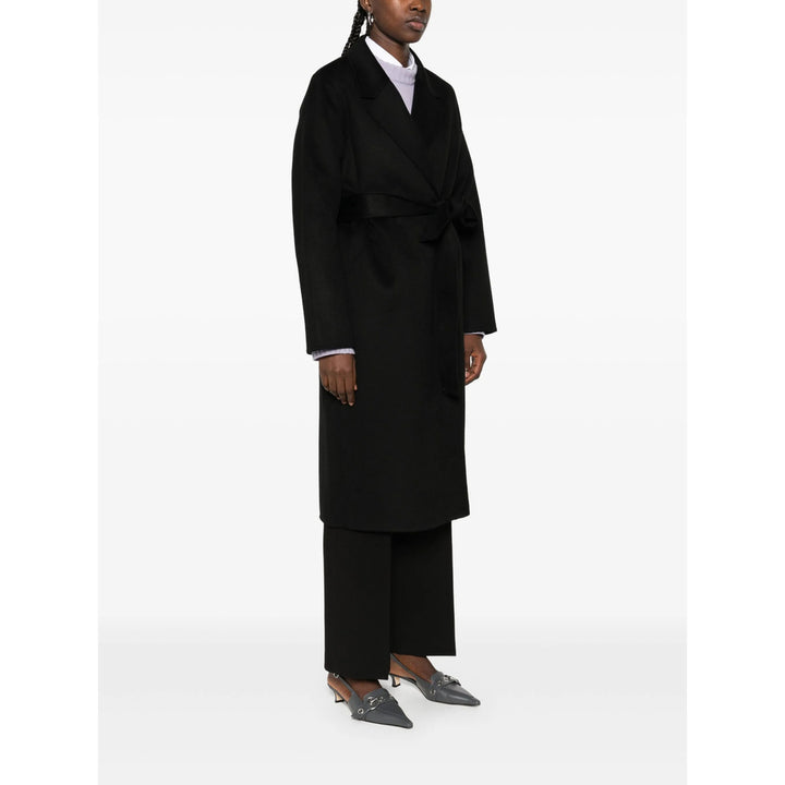 The Dynamis Studio Coats - Black | a0c8abfd61d3576c02a06ab2a169671aca2211a1