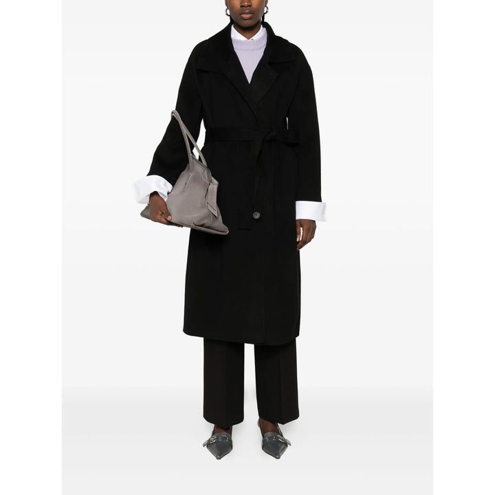 The Dynamis Studio Coats - Black | cacfd29c8171921f94d94f800c429a2b38c2192b