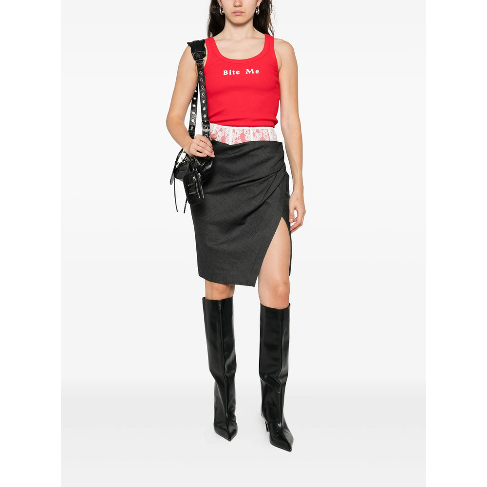 Markgong Tops - Red | 8b8f718524a46314b65334dc0efabfcfdbad1159