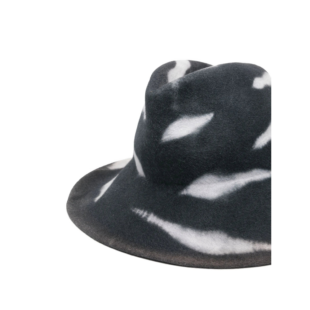 Yesey Caps - Black | 5a7512fda3ef9a4ec1d328d7b11ef1a849b0864d