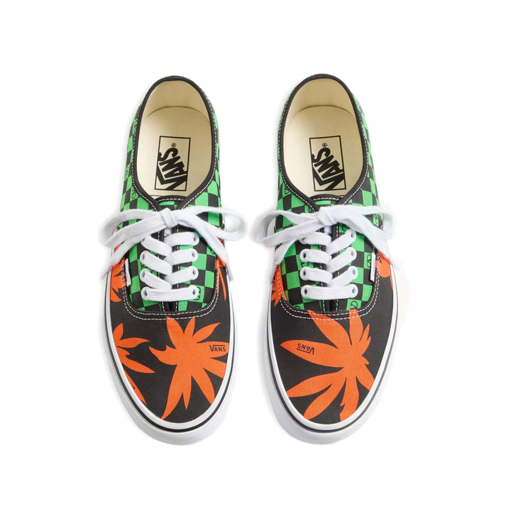 Vans X Valentino Sneakers - Black | da05e50bc386ab0715de8aadcbea56b1a2c32d34