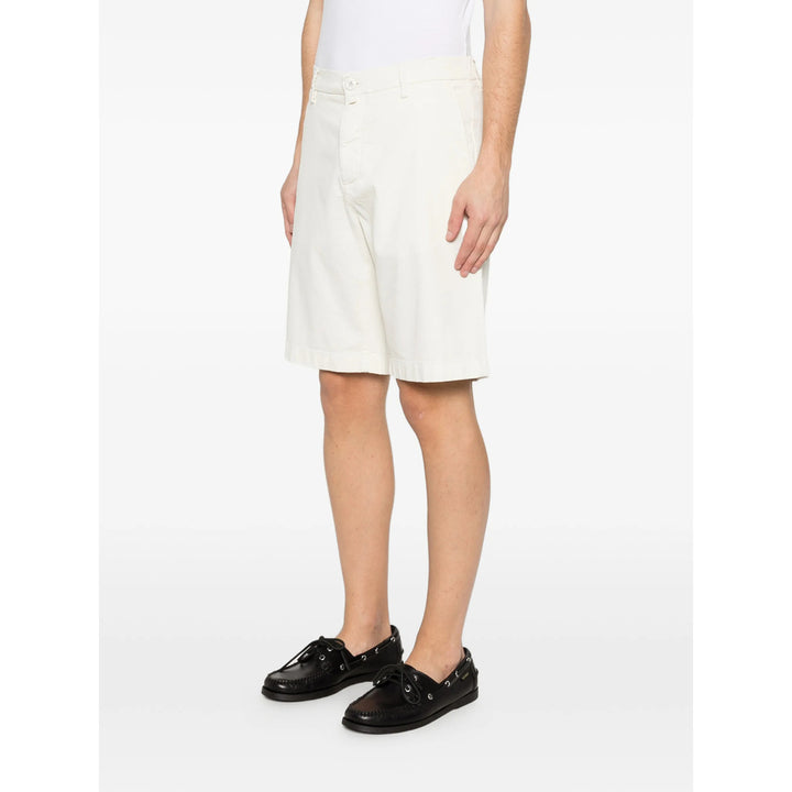 Jacob Cohen Shorts - White | a5f9d39a8fee3cd29f96b67bc2921fb375f5bb69