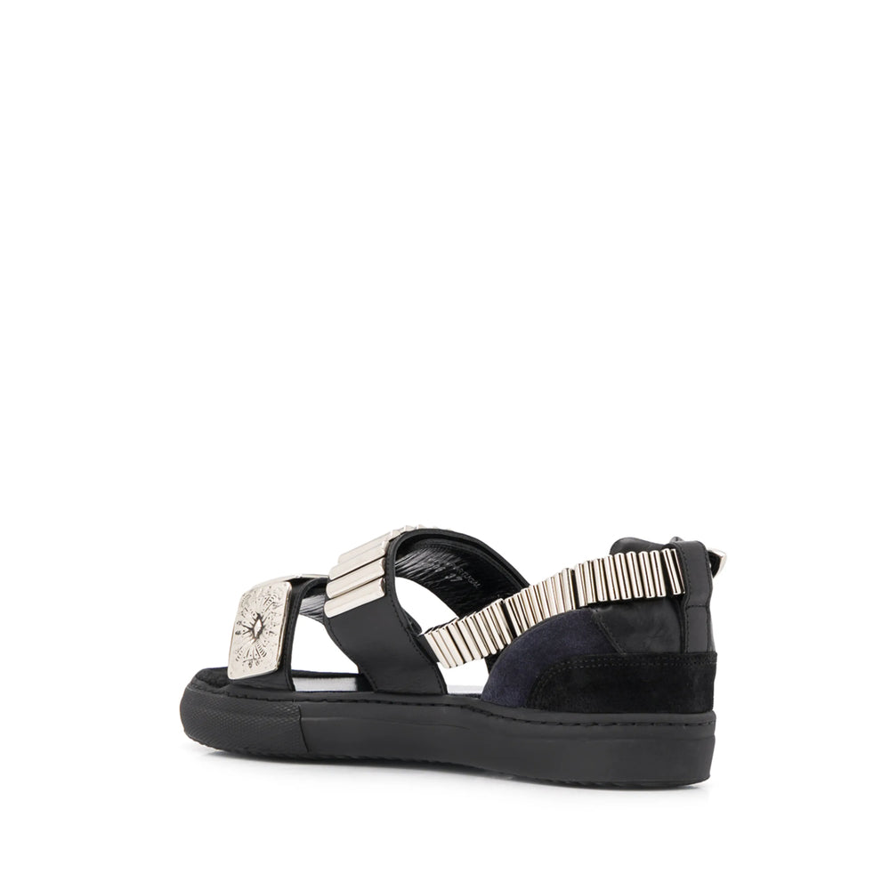 Toga Pulla Shoes - Black | f19fccc920f471f16a368356a77054eae2de94f2