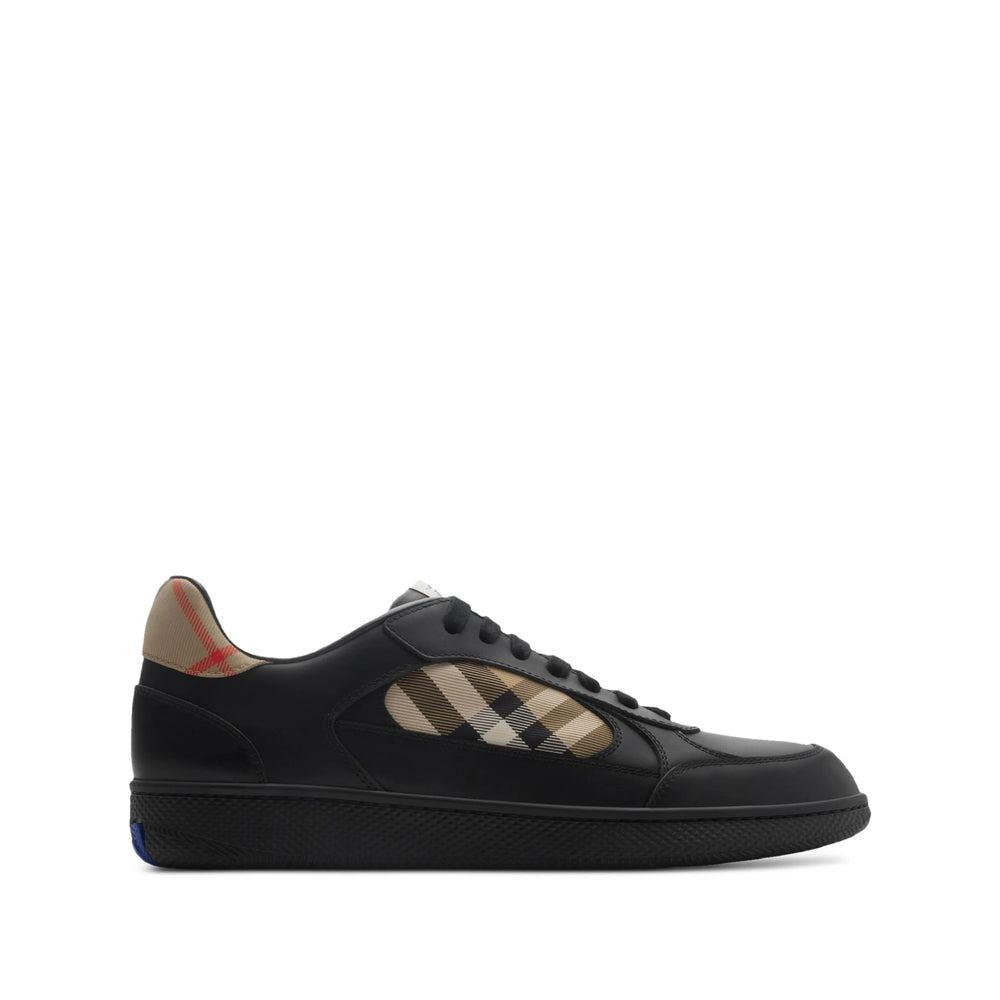 Burberry Sneakers - Black | e6d21dfc3f0532e06a911f18d6e2410de60a925e