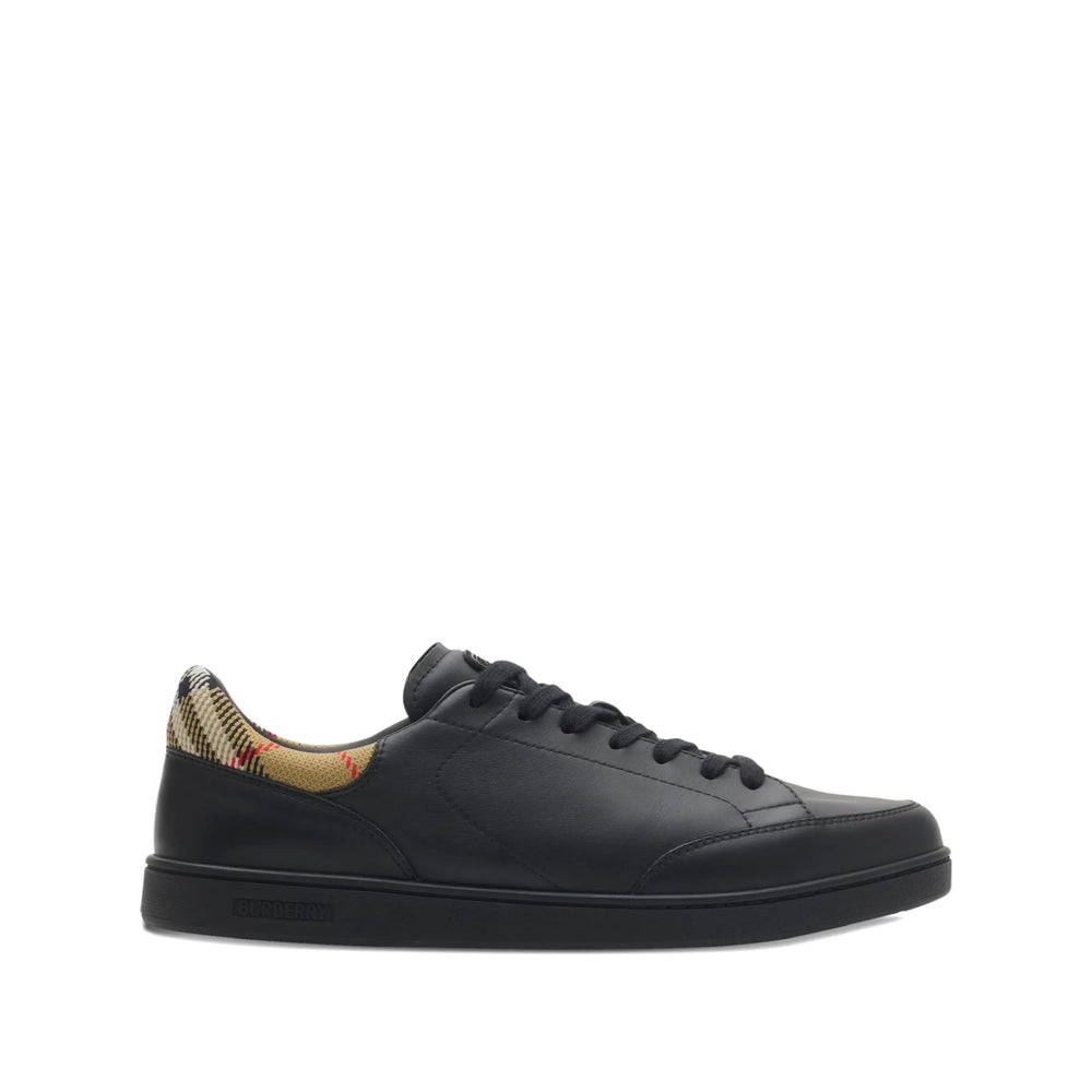 Burberry Sneakers - Black | 8e9bf35814ee72031e6dbc074cbdc5b6b4d29e97