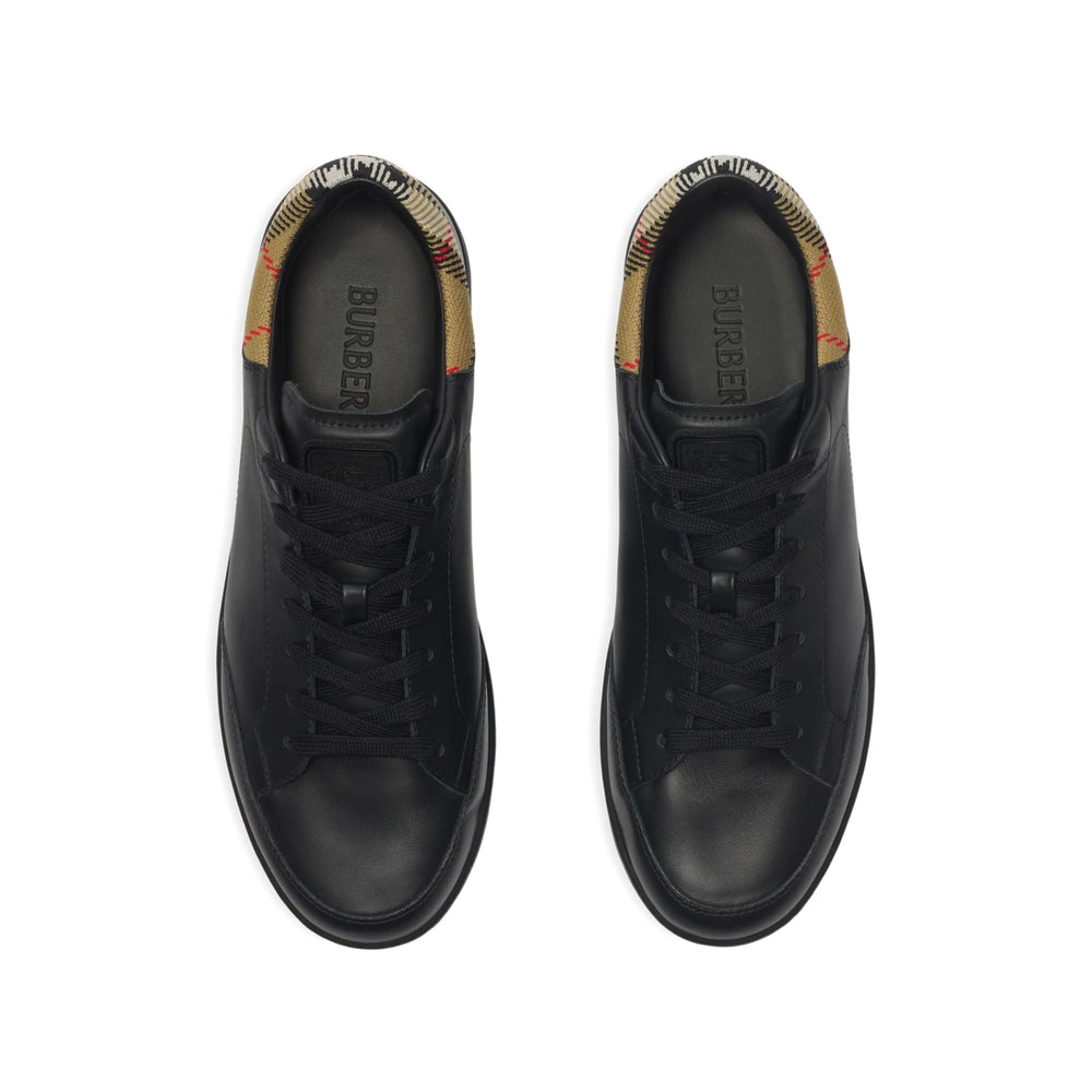 Burberry Sneakers - Black | 3bb13943bb1b8e38d388a821165b382da0190a06