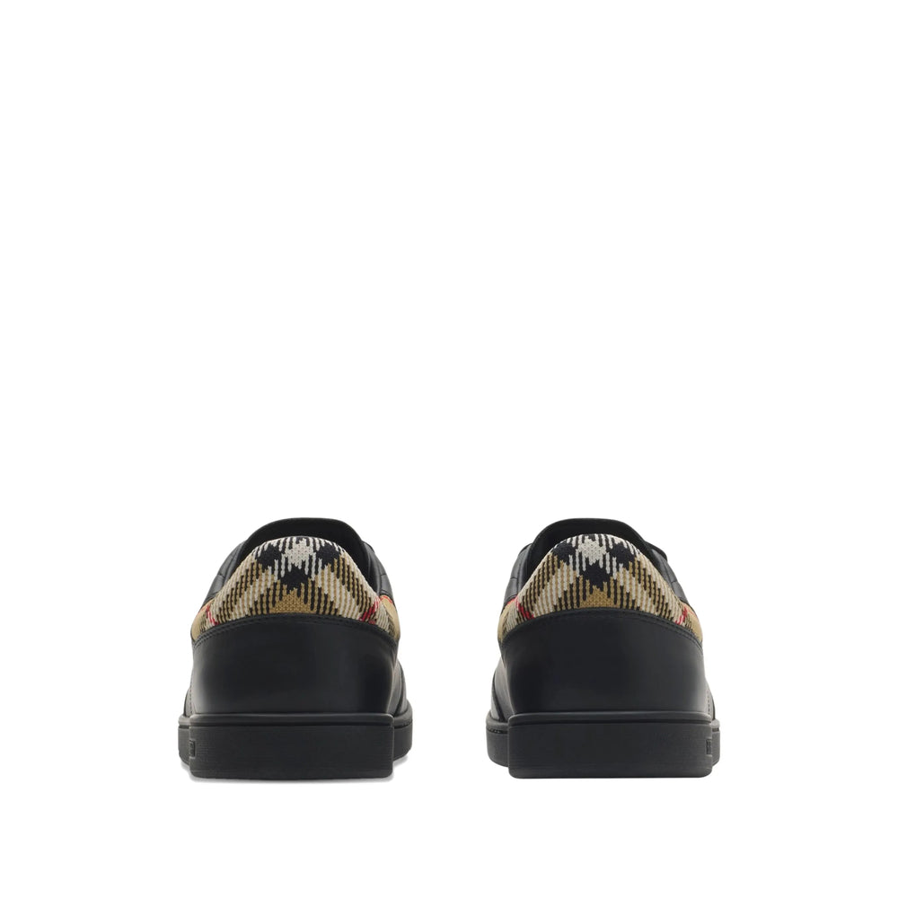 Burberry Sneakers - Black | 0fd53e0947d334d8cc0524233c35d47f42365ca7