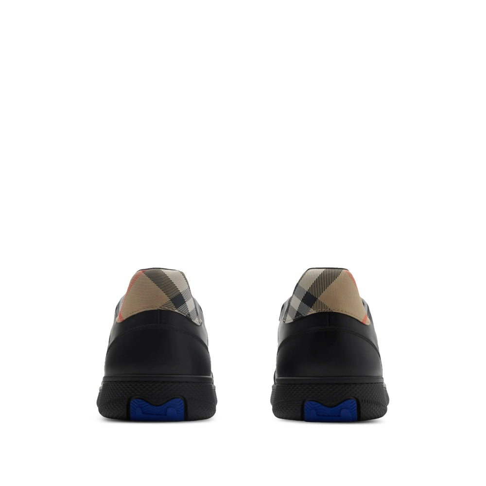 Burberry Sneakers - Black | caf55d4a796364d75893fab10cf943a49ac979b7