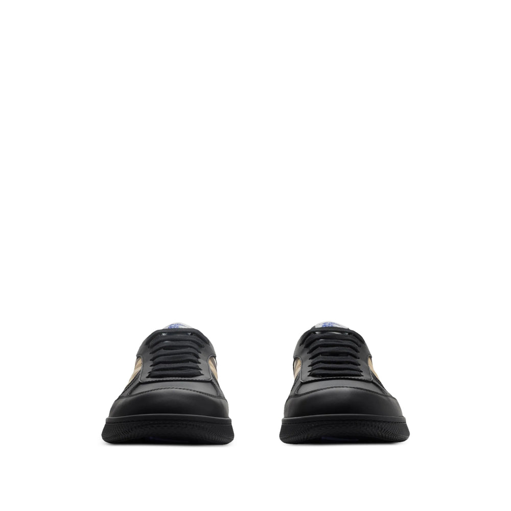 Burberry Sneakers - Black | 6ba5f140537cf0557709b15efb3607d68d5be1a4