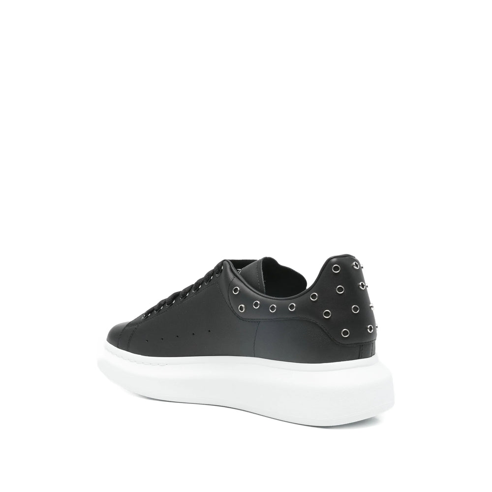 Alexander Mcqueen Sneakers - Black | 22459640577746a18a9444ed0f35761db359671b