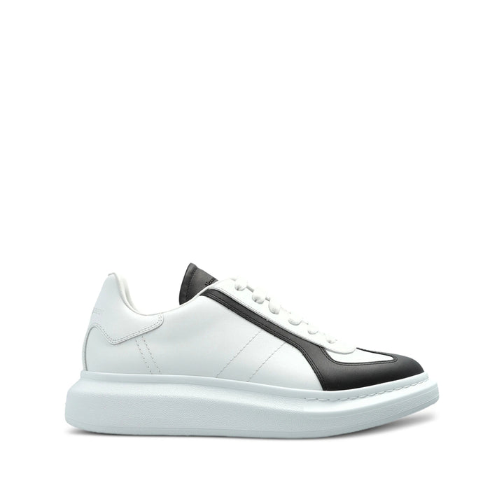 Alexander Mcqueen Sneakers - White, Black | 43d33925e130321da402d7bff9038583bfd0f2a7