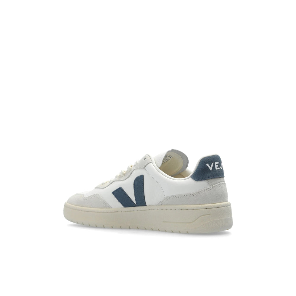 Veja Sneakers - White | f2be44c914495fb7f76d41682c0867a977f8efe0