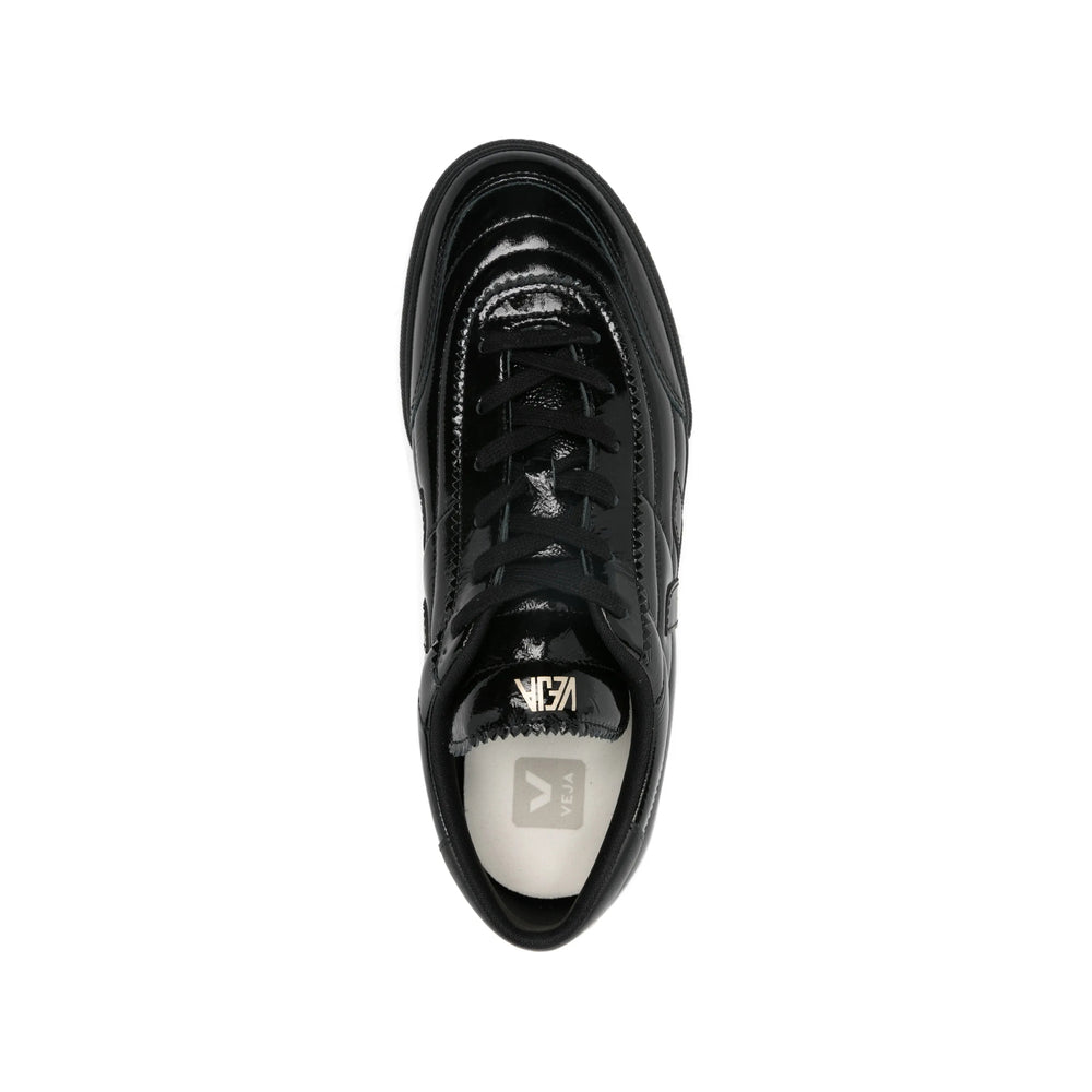 Veja Sneakers - Black | d8762829a4d26a1f20f22f1c058b614753b9a0f4