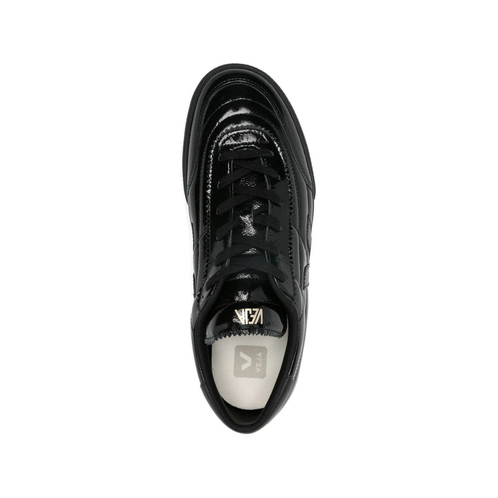 Veja Sneakers - Black | d8762829a4d26a1f20f22f1c058b614753b9a0f4