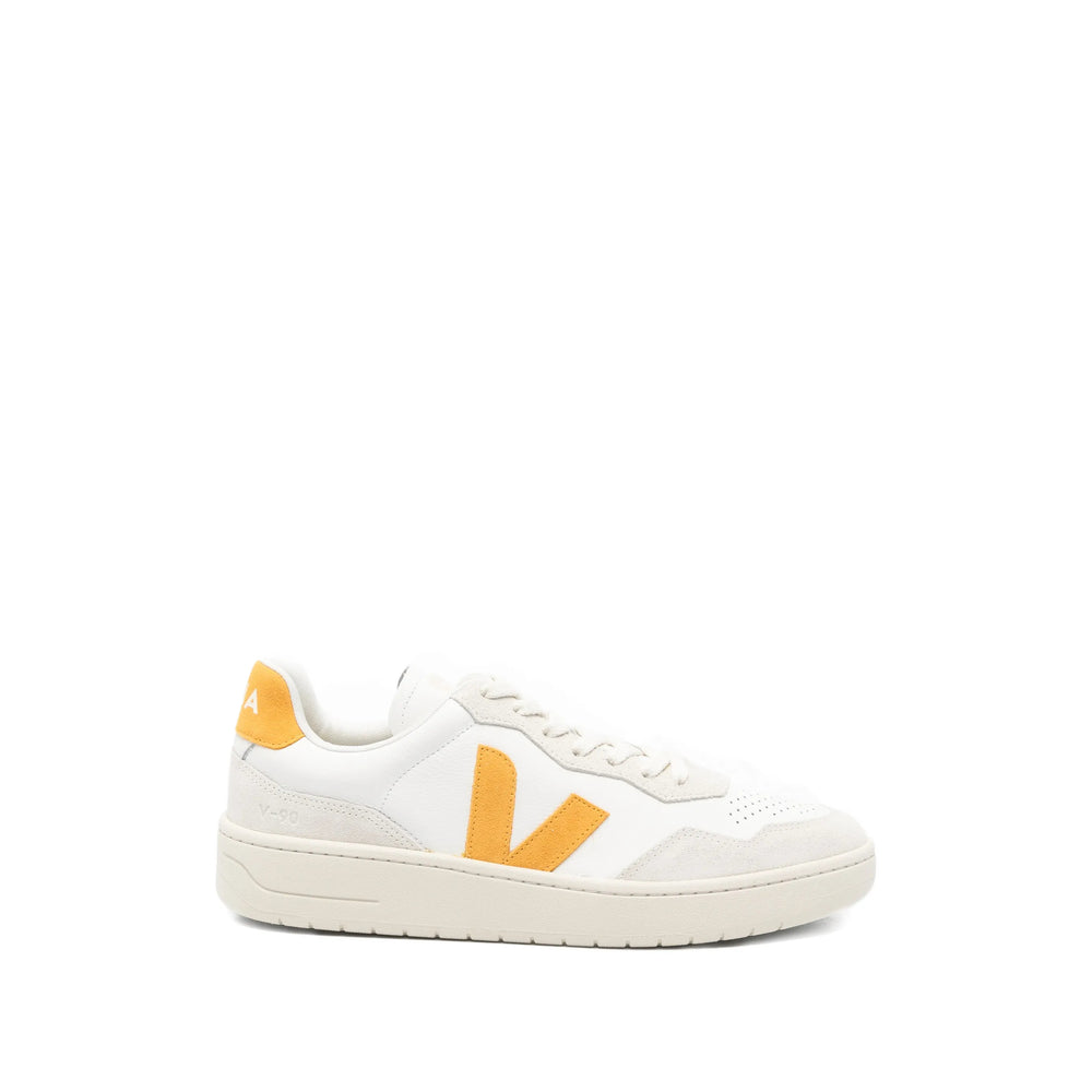 Veja Sneakers - White, Orange | bebe1db72a65e4833850ea55c0393f948370cf12