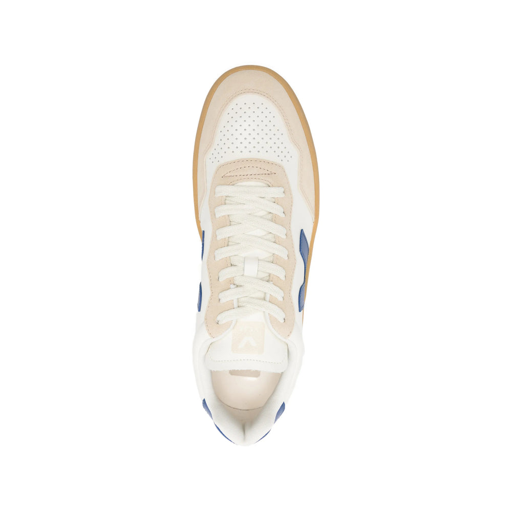 Veja Sneakers - Neutral, Blue | d740cd3190ccdee1d4474cffaae66b967ed7f5bc