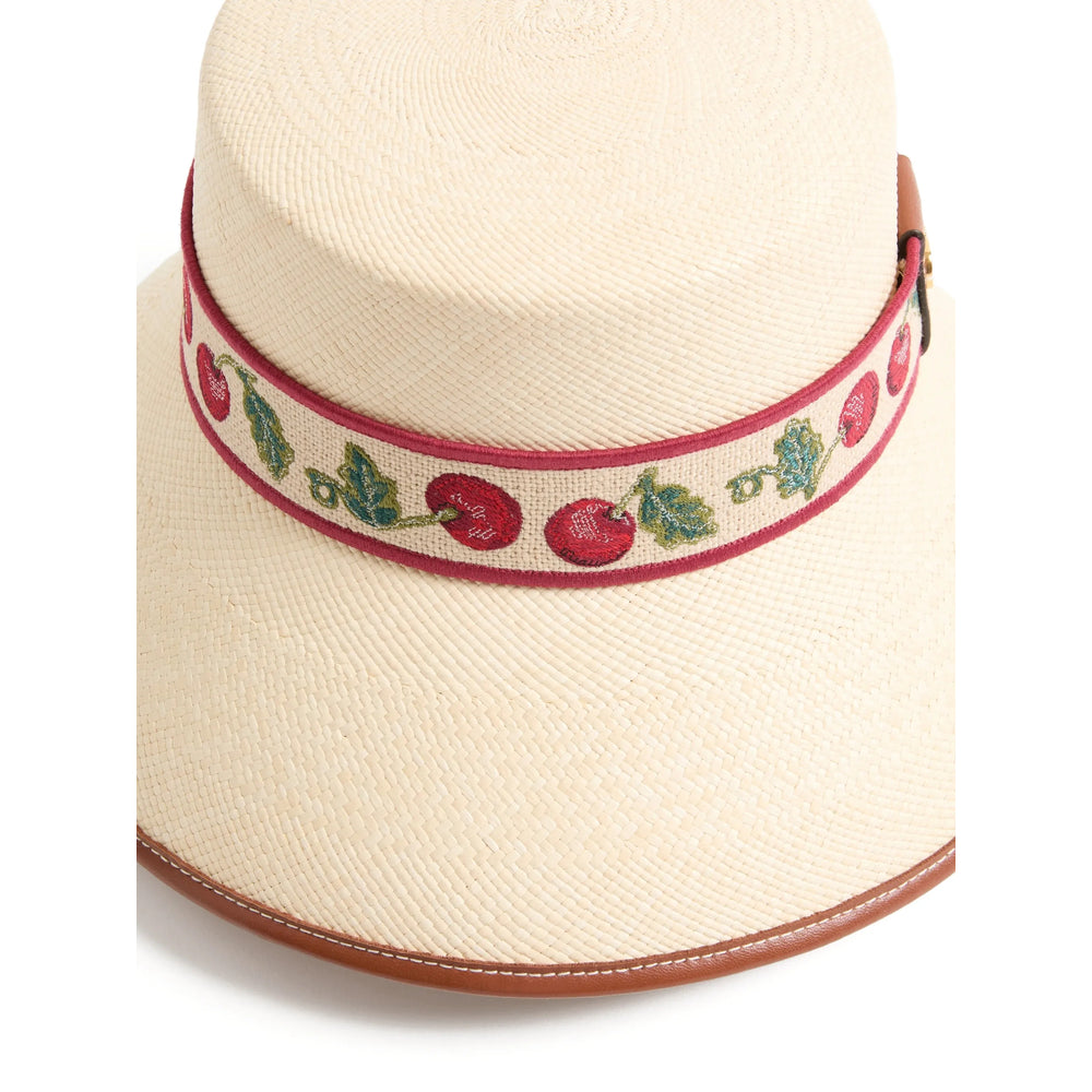 Valentino Garavani Caps - Neutral | 3ec61a4141e30ad5dce036bd9894de53ce0f2bf4