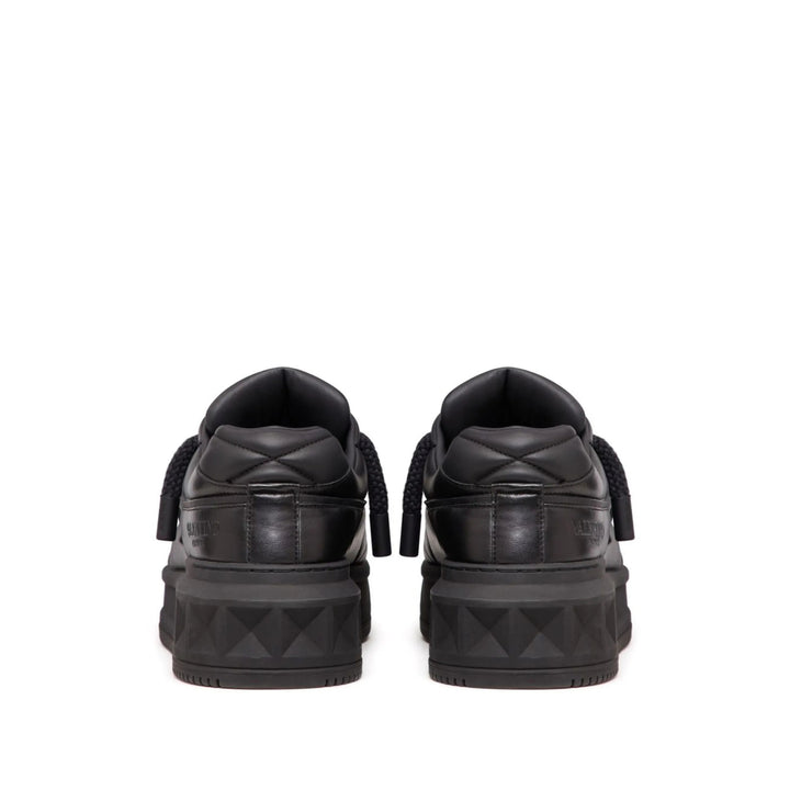 Valentino Garavani Sneakers - Black | e8540188915968daf3a843cda208082e730bcdcc