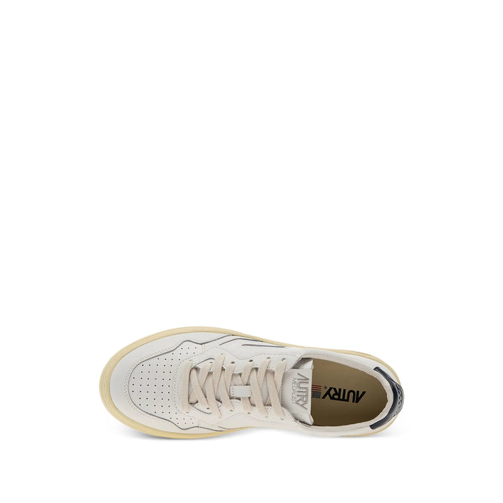 Autry Sneakers - White | 3eafe0e6e644701de549c35fc5e8b6d87f1860b6